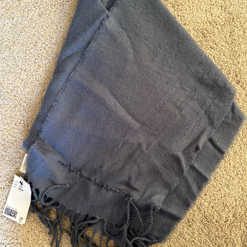 H&M Gray Scarf